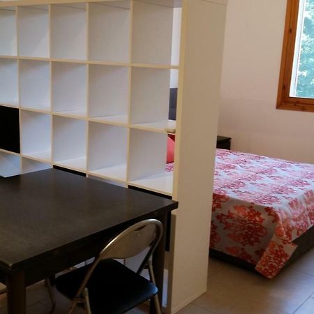 Bologna Studio Flat 111 Via Francesco Zanardi Villa Kültér fotó